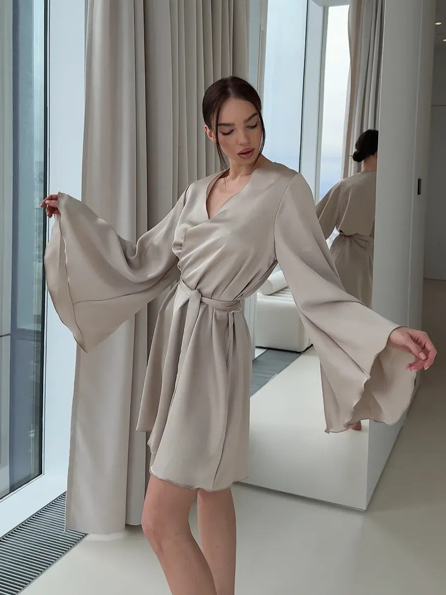 Women's Short Sleep Robe
